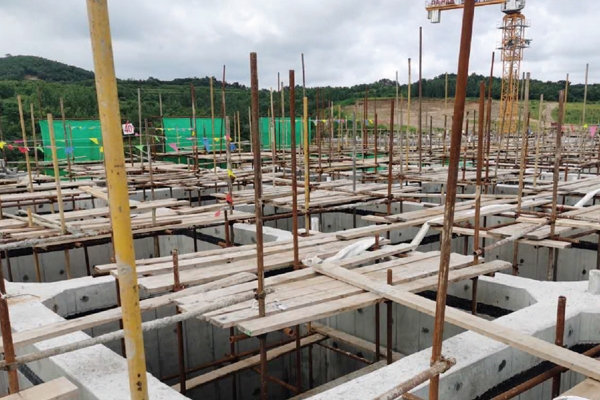 歐西建材為您分享PVC防水卷材滿(mǎn)粘法施工工藝！